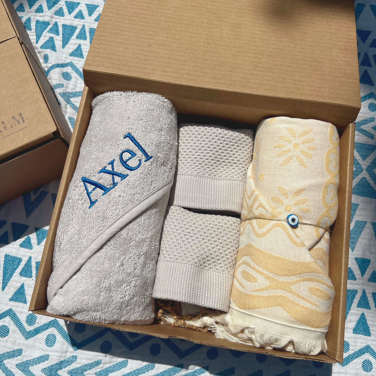 Personalized Hooded Baby Towel Gift Set