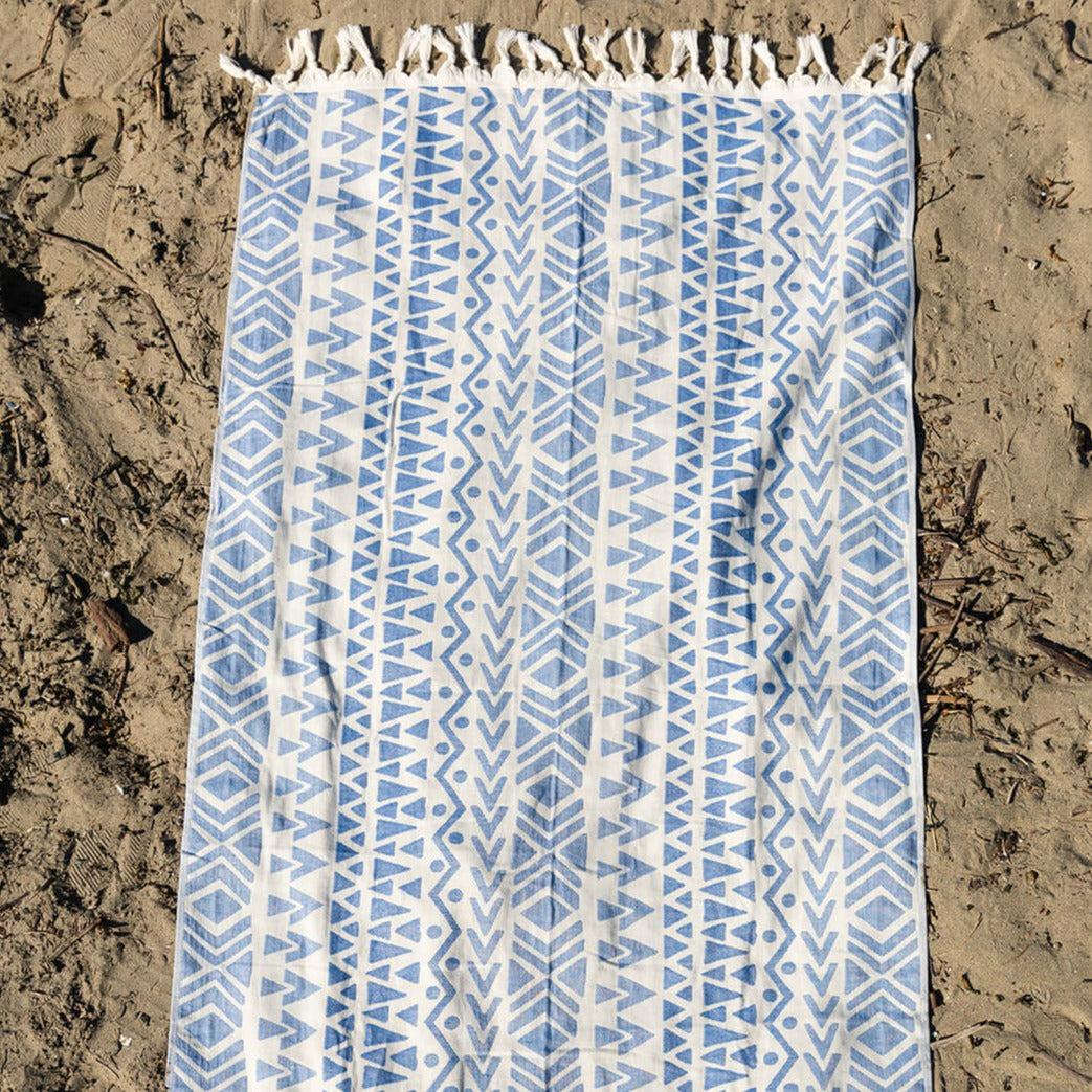 Bodrum Peshtemal, Lightweight and Quick-Drying Turkish Peshtemal Beach Towels. Versatile and Eco-Friendly.