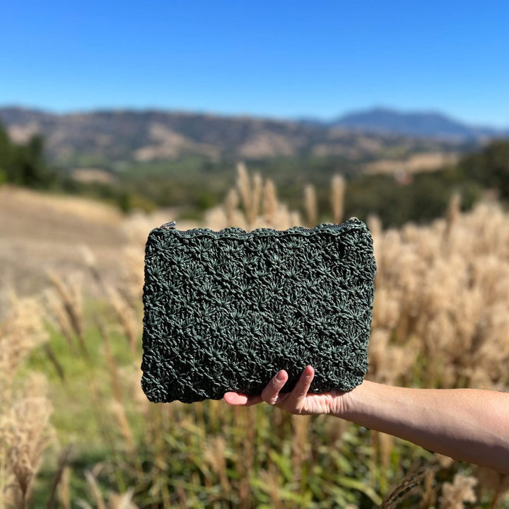 Aksam Clutch, Handmade Turkish Crochet Bags. Eco-Friendly, Sustainable, and Stylish.