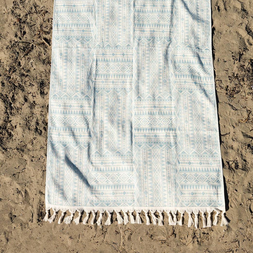 Selimiye Peshtemal, Lightweight and Quick-Drying Turkish Peshtemal Beach Towels. Versatile and Eco-Friendly.