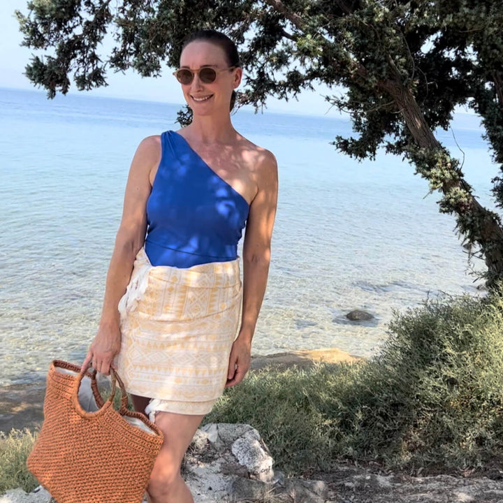 Selimiye Peshtemal in Sunshine, Lightweight and Quick-Drying Turkish Peshtemal Beach Towels. Versatile and Eco-Friendly.